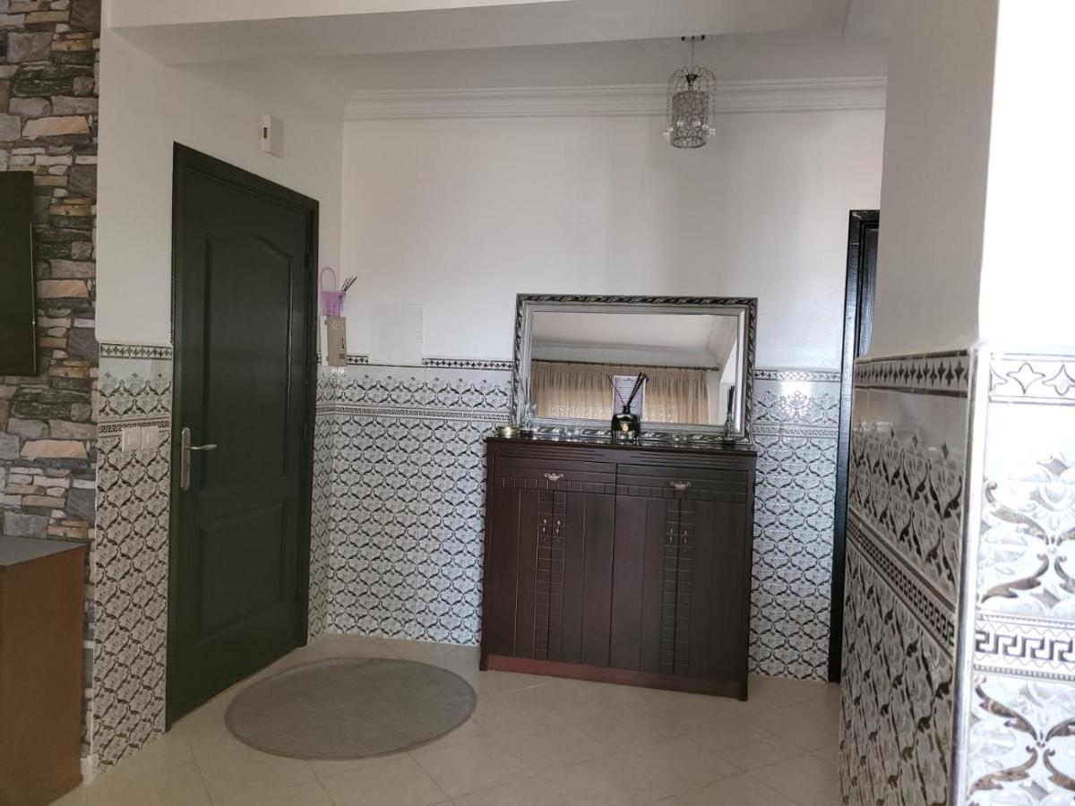 Elegant 2-Bedroom Tangiers City Appartment With Beautiful Terrace מראה חיצוני תמונה